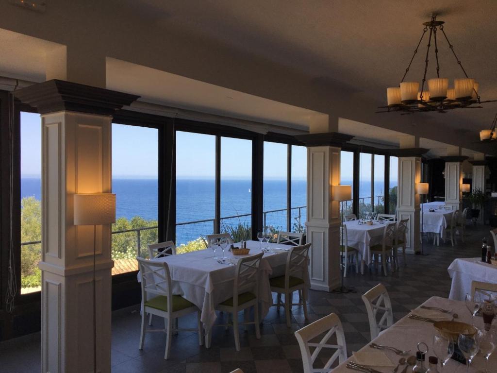 Hotel Sa Coma Banyalbufar Bagian luar foto