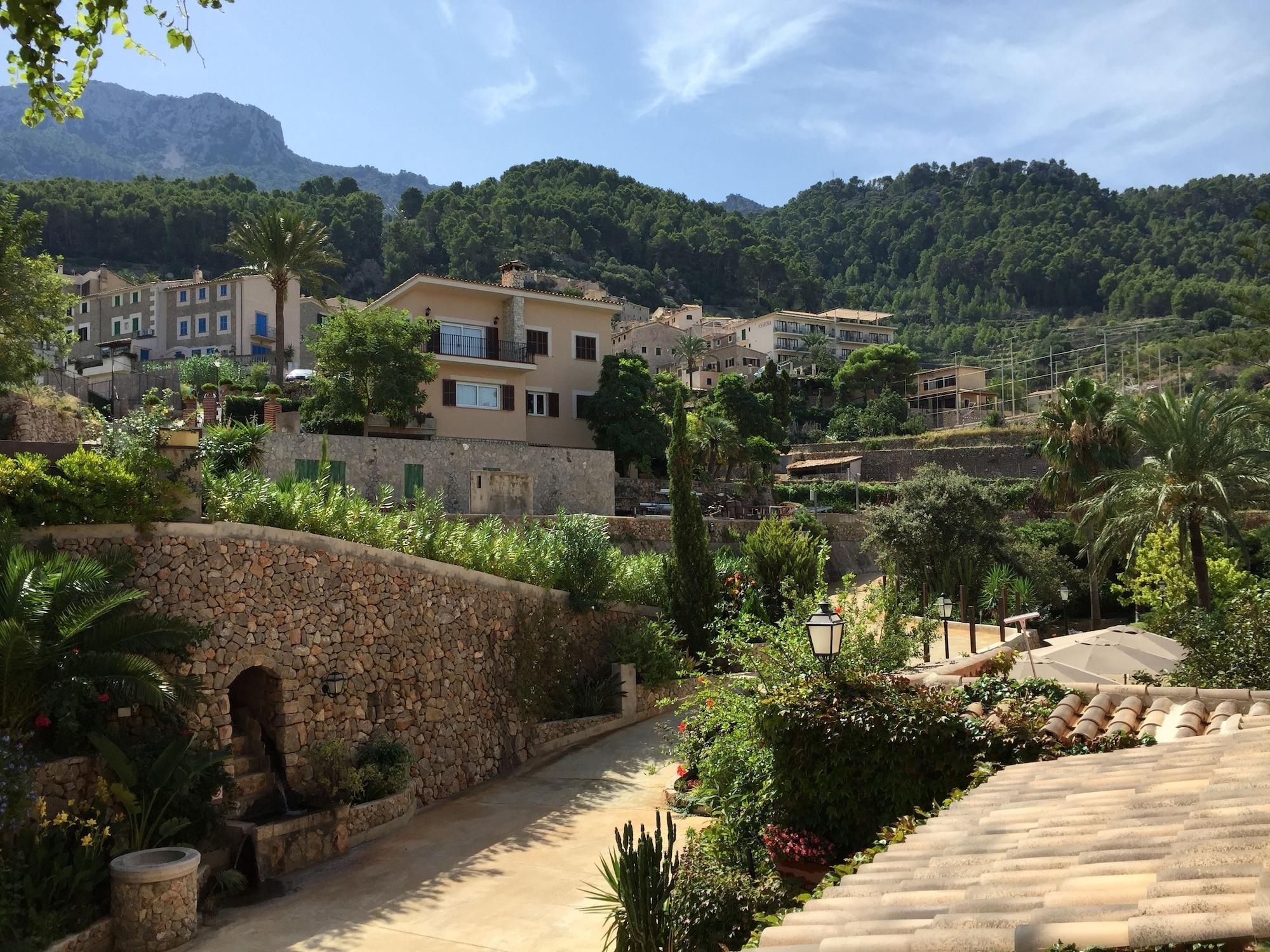 Hotel Sa Coma Banyalbufar Bagian luar foto